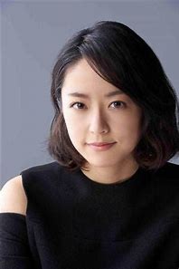 井上真央の年収はどれくらい？その収入源と活躍の秘密に迫る！