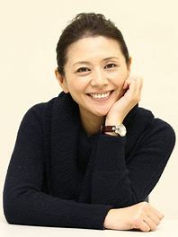 「小泉今日子の2024年最新年収はいくら？映画、音楽、そして起業家としての活動で得る収入の秘密に迫る！」